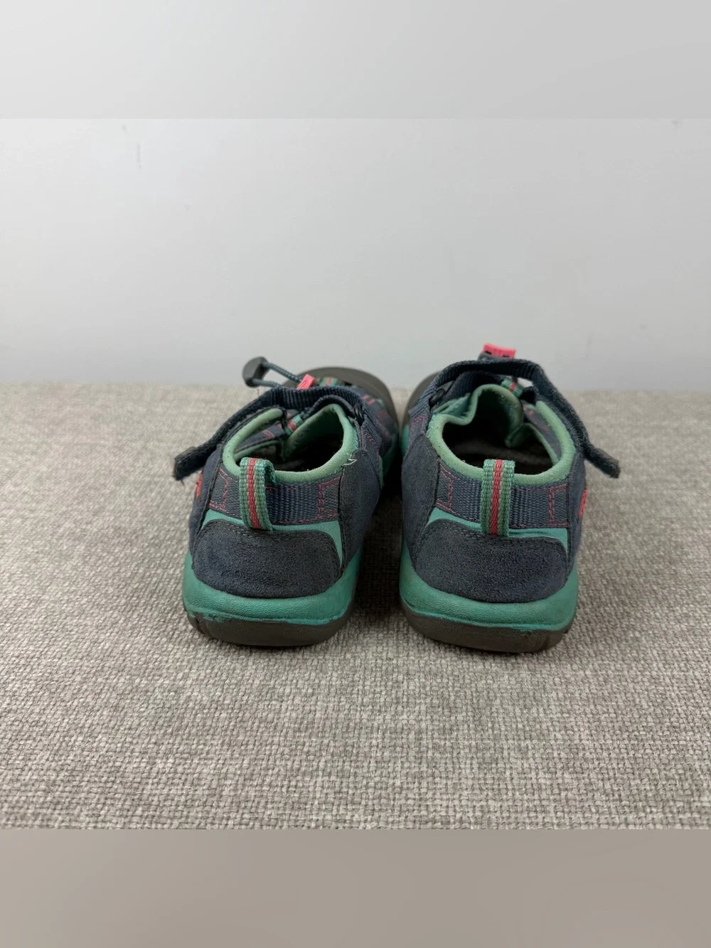 KEEN Girl's Newport H2 Hydro Sandals 1012316 Midnight Navy Baltic Size 3 Hiking